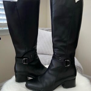 Naturalizers boots- reposh.